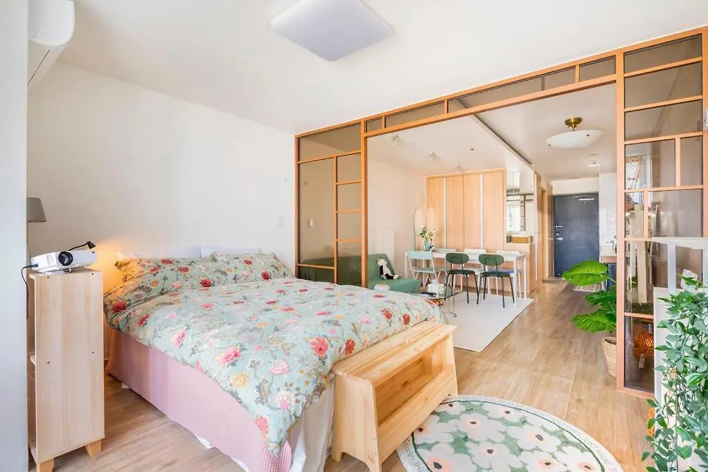14 Hugh And House - Hakdong Park, 30Sec To Hakdong Station Apartment Seoul